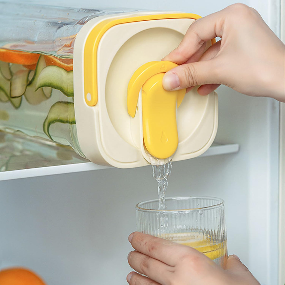 3.5L Plastic Beverage Dispenser W40236