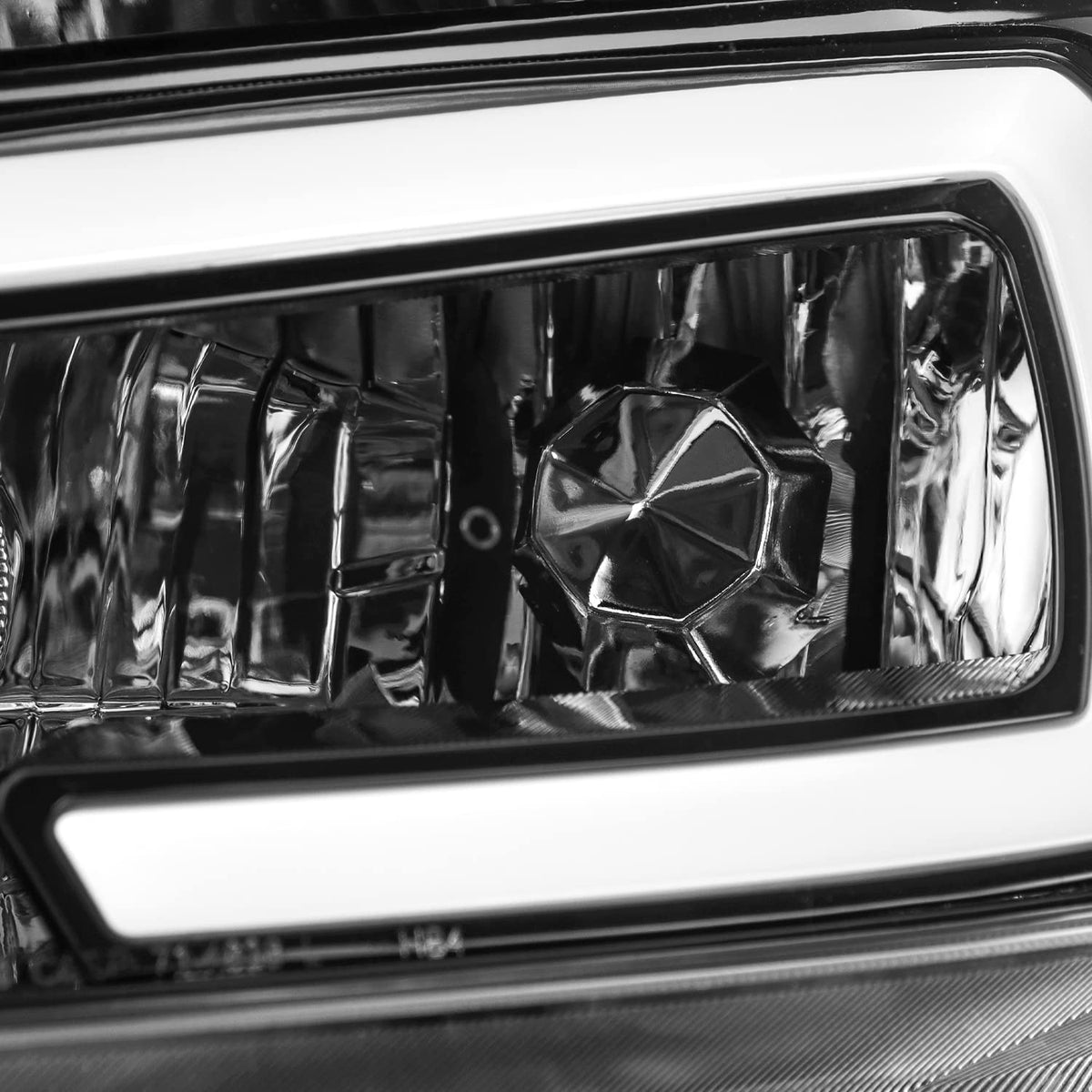 Black Headlights Pair I18773