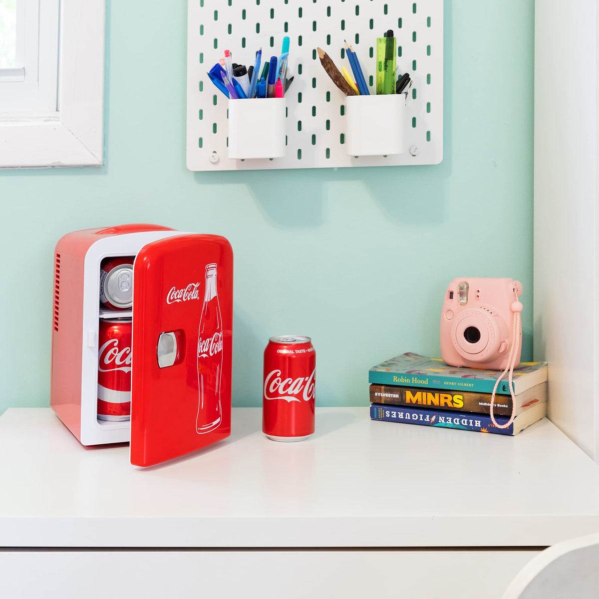 4L 6 Can Mini Fridge Portable Cooler Red G4050