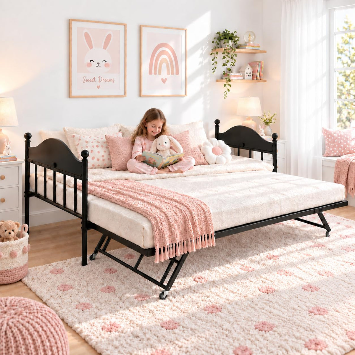 Black Daybed with Pop Up Trundle Z3384