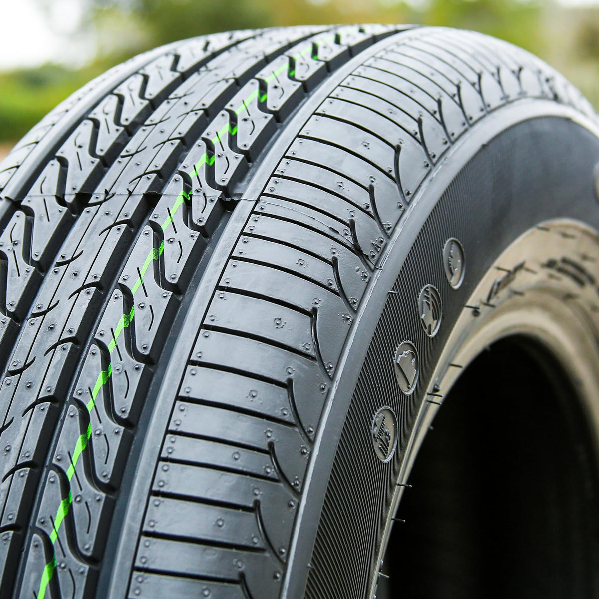 4 x 205/65R15 94V All Season Touring Tires X23193